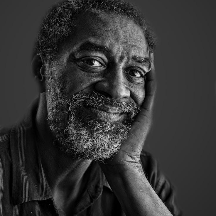 Portrait of Anya Desai meditation instructor